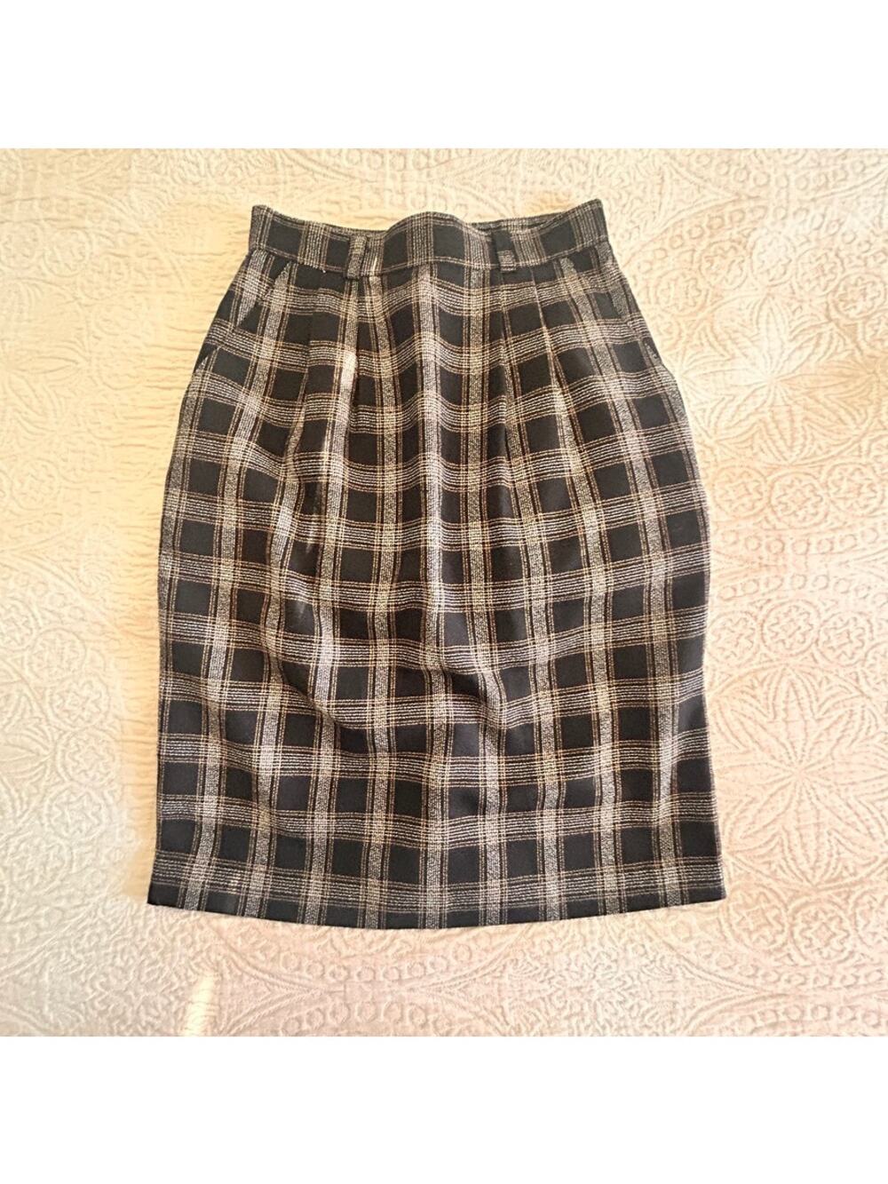 SK & Company Vintage Plaid Pleated Skirt - Size 4 Petite